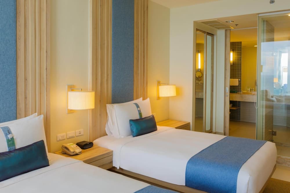 홀리데이 인  파타야 골프팩 13