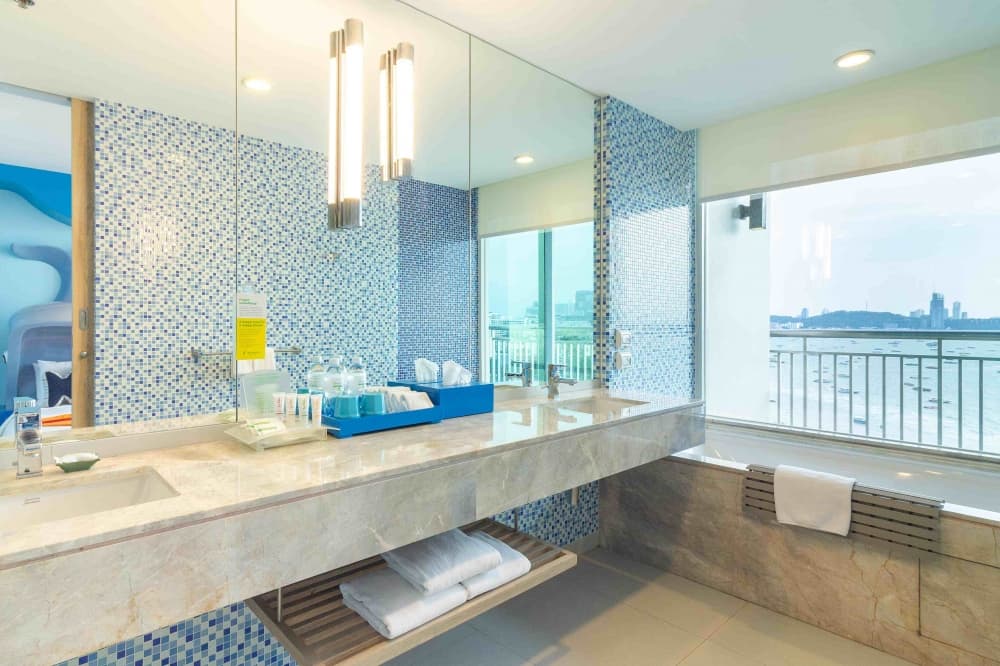 홀리데이 인  파타야 골프팩 5