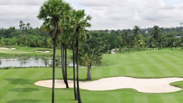 스완 골프 앤 컨트리 클럽 3