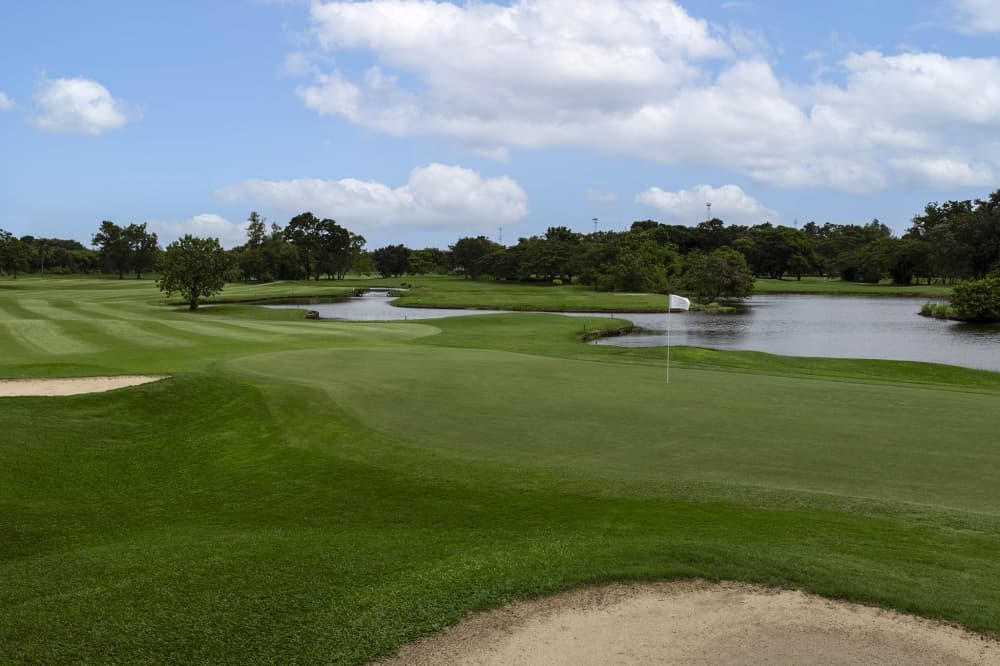 에카차이 골프 앤 컨트리 클럽 14