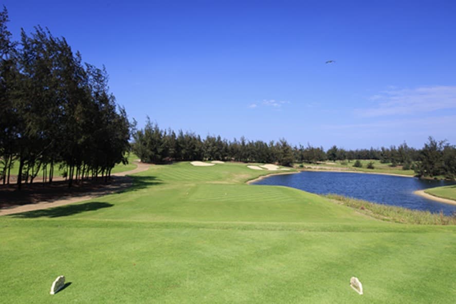 몽고메리 링크스 골프 클럽 3