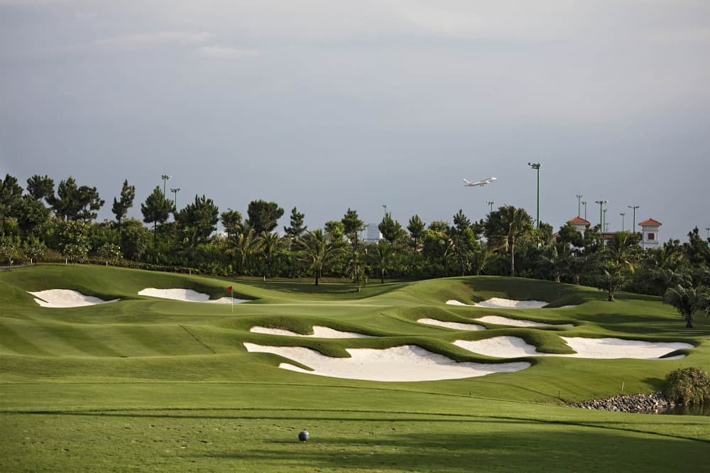 탄손낫 골프코스 2