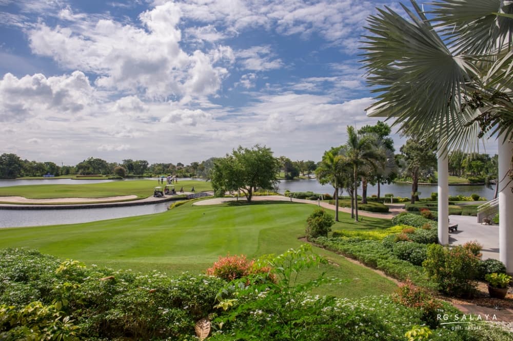 더 로얄 젬스 골프 앤 스포츠 클럽 1