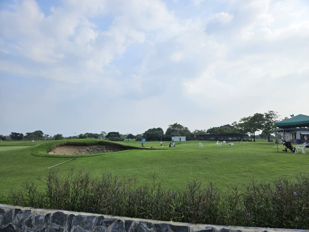 방푸 컨트리 클럽 3