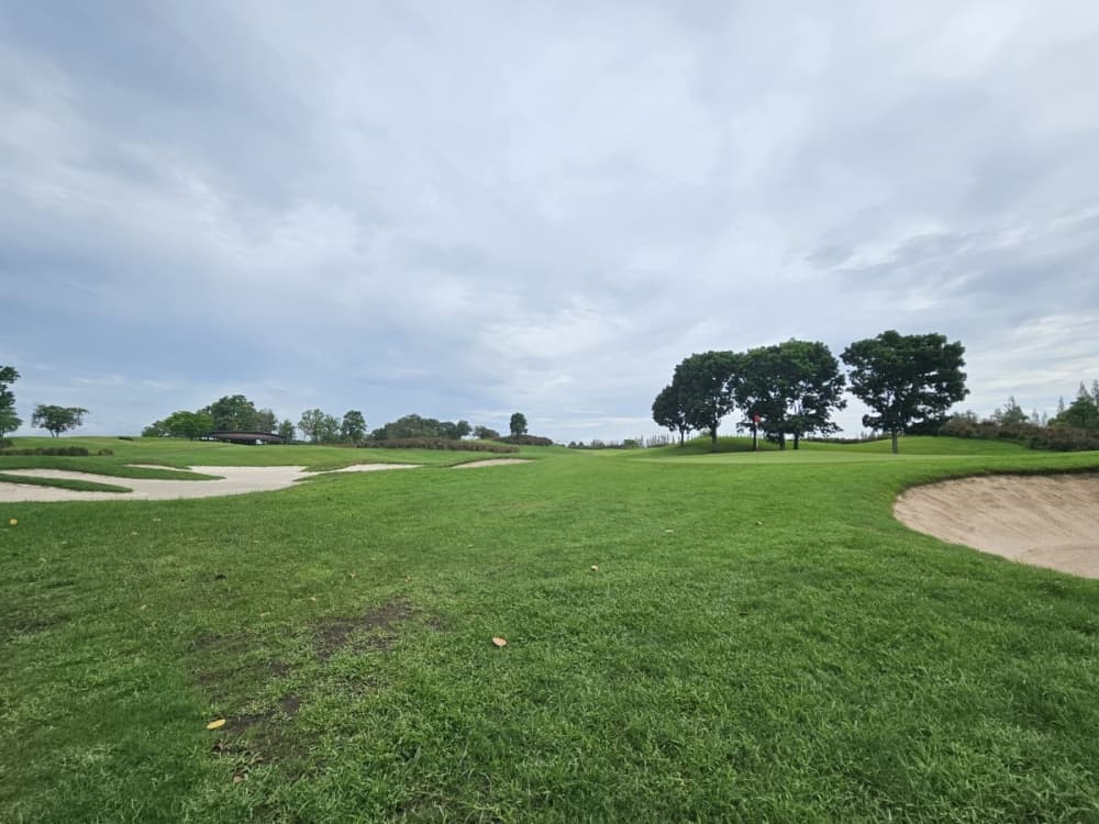 란초찬위 컨트리 클럽 6