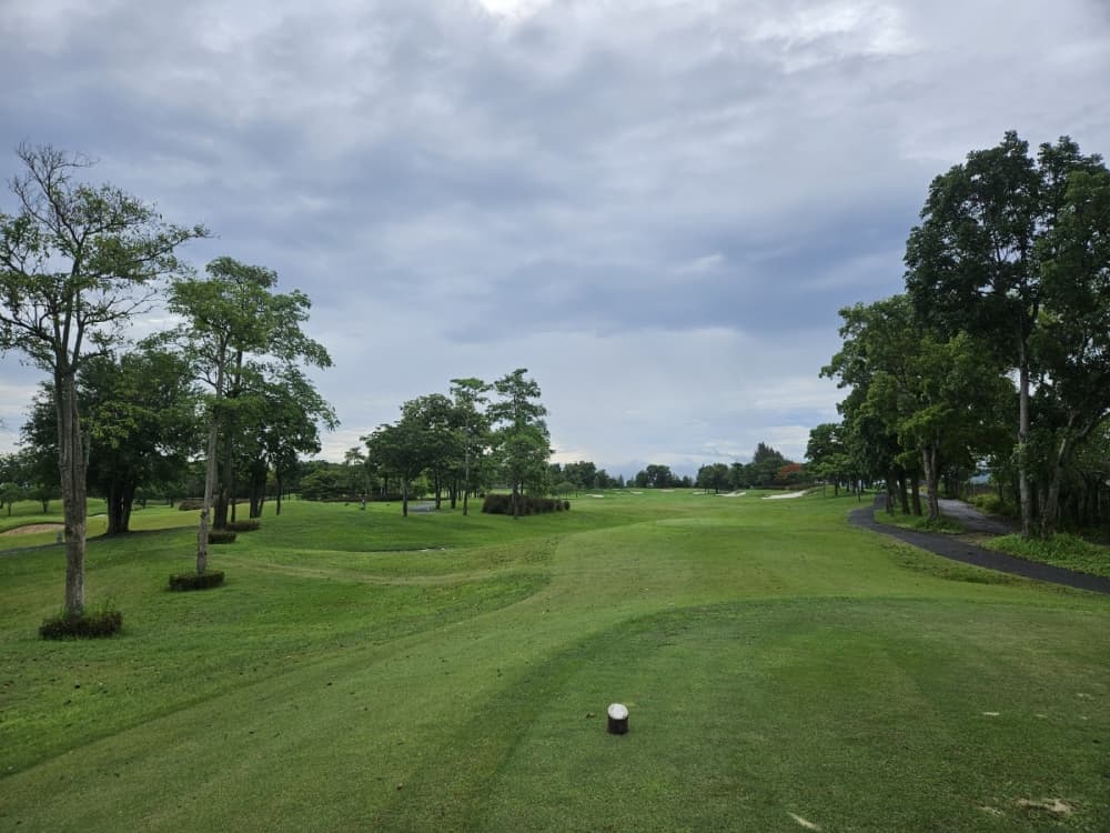 란초찬위 컨트리 클럽 7