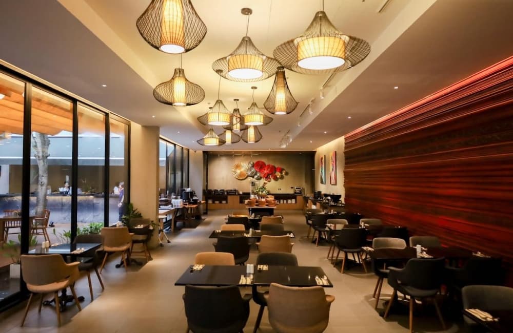 노보텔 치앙마이 님만 저니허브 골프 9