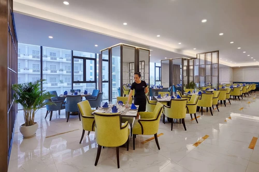 멜리아 빈펄 나트랑 엠파이어 골프팩 18